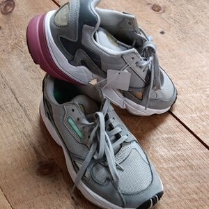 adidas Women's Gray and Purple Athletic Shoes